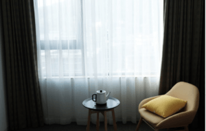 How to choose between blinds, shades, curtains, drapes and shutters - Drapes