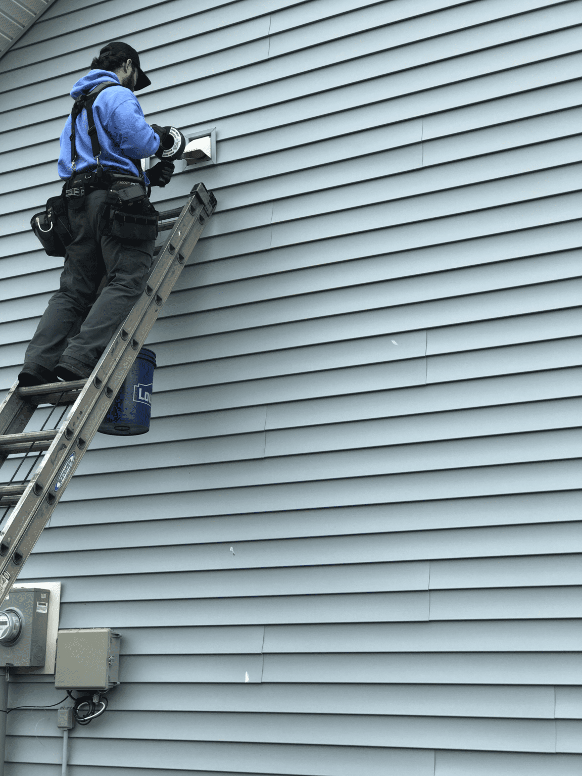 How Do I Get Rid of a Bird’s Nest in My Dryer Vent? (With My Experience)