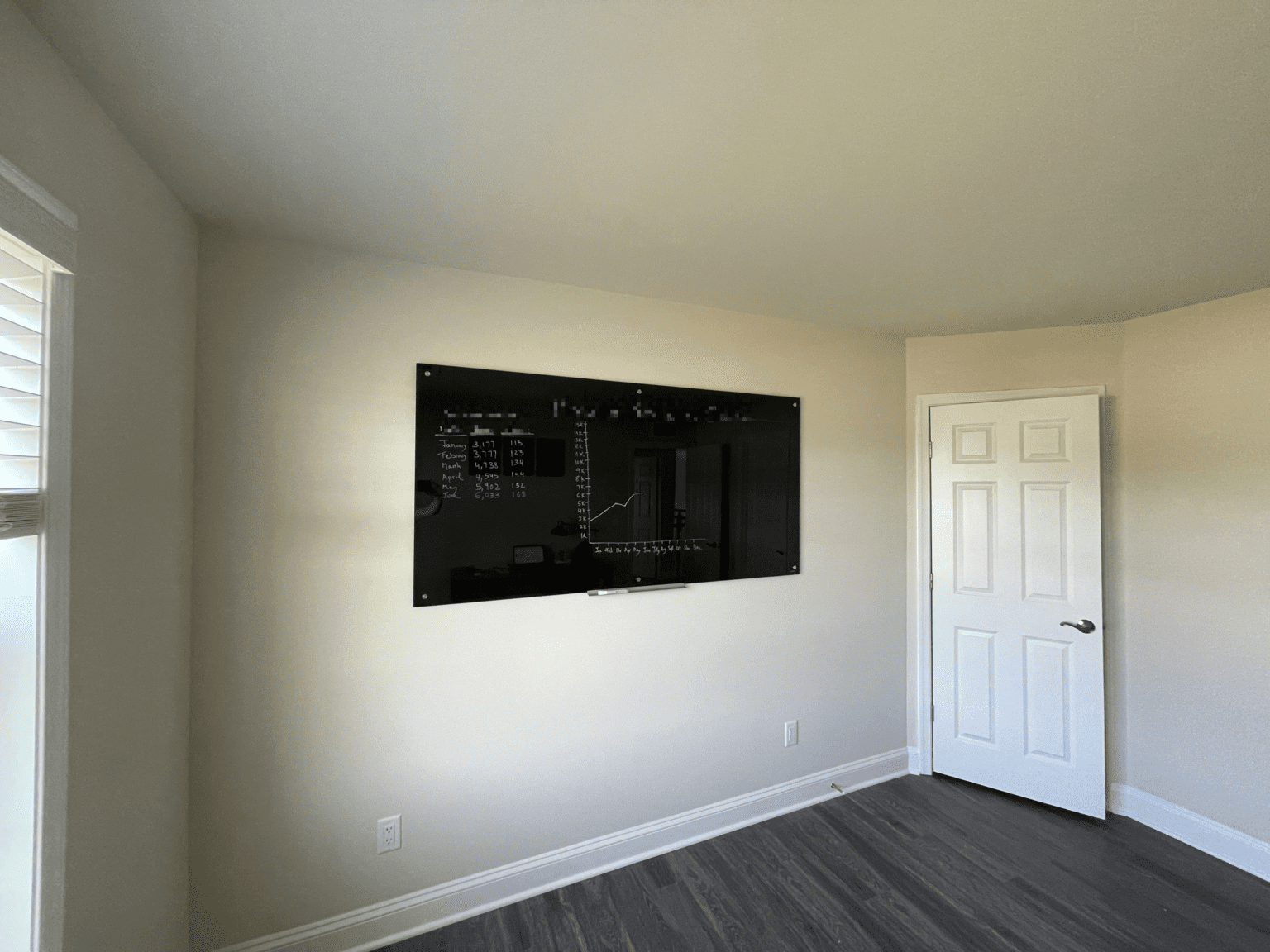 How Does a Stud Finder Work? (Plus How to Use It)