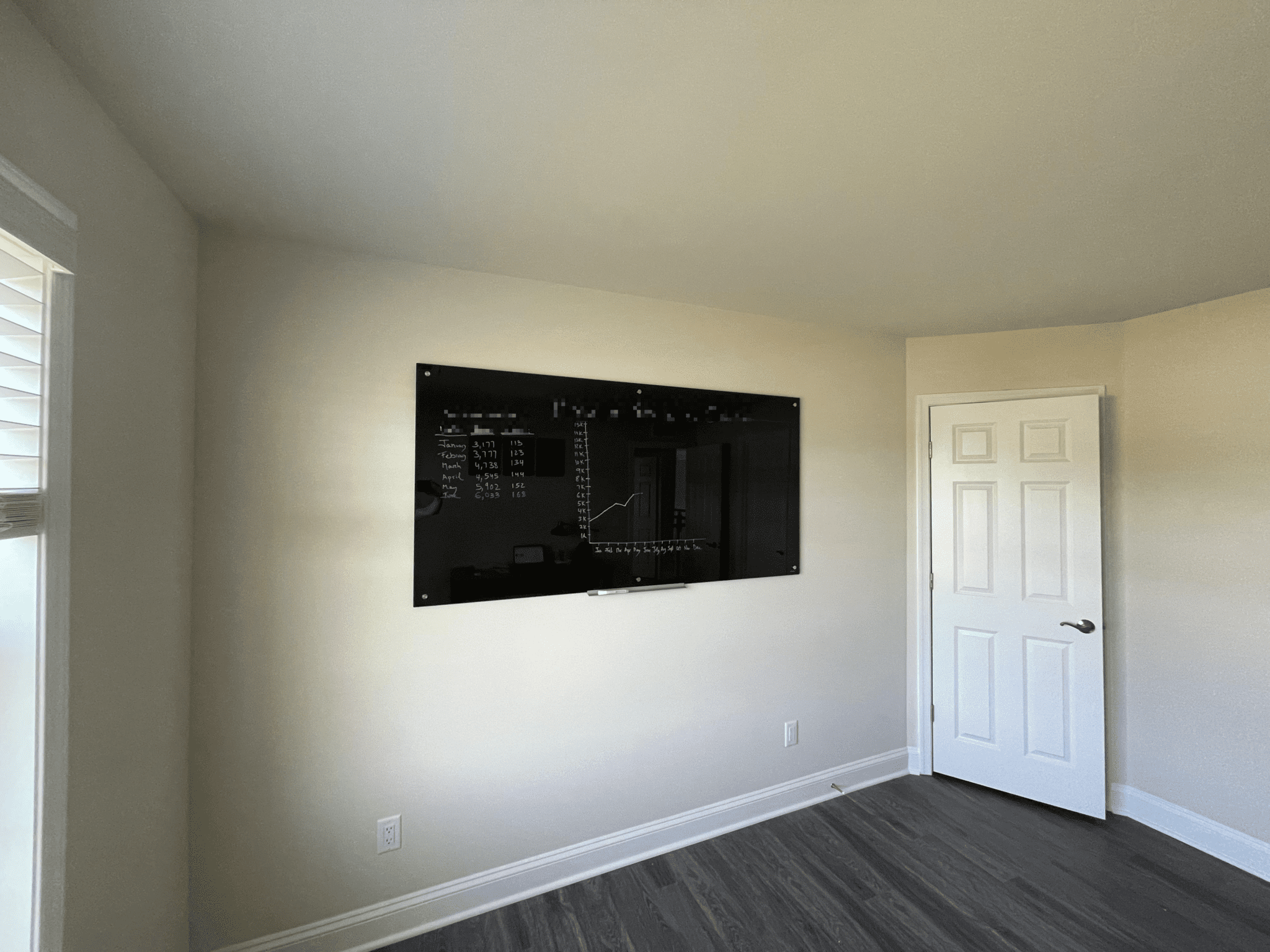 How Does a Stud Finder Work? (Plus How to Use It)